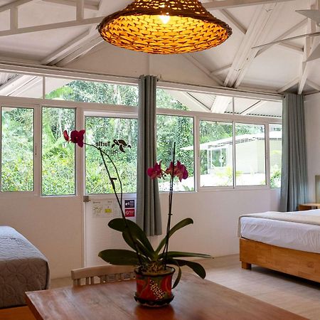 Jaguar Inn Bungalows Puerto Viejo de Talamanca Extérieur photo
