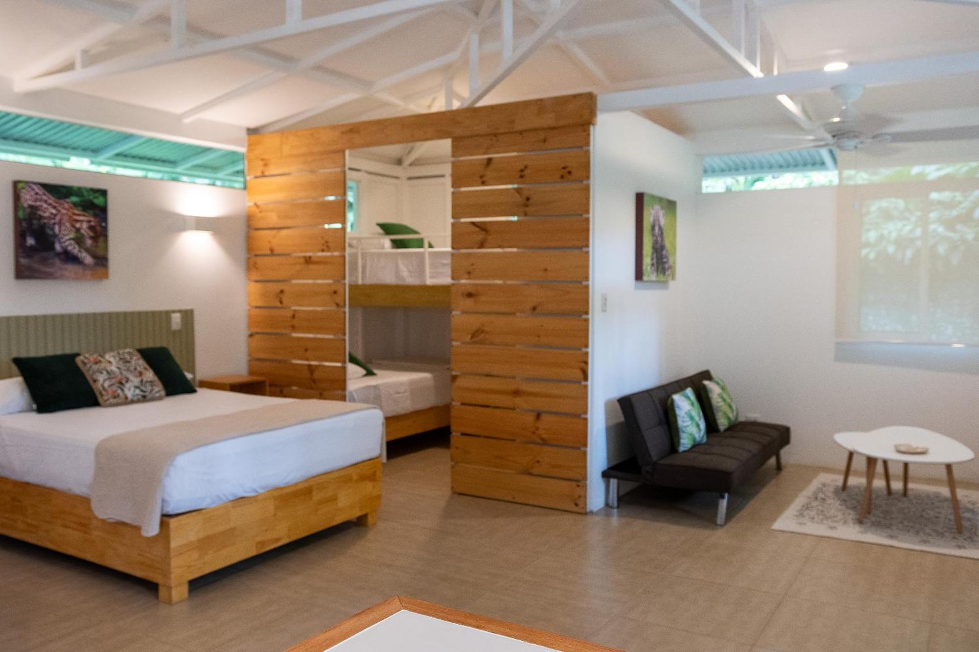 Jaguar Inn Bungalows Puerto Viejo de Talamanca Extérieur photo