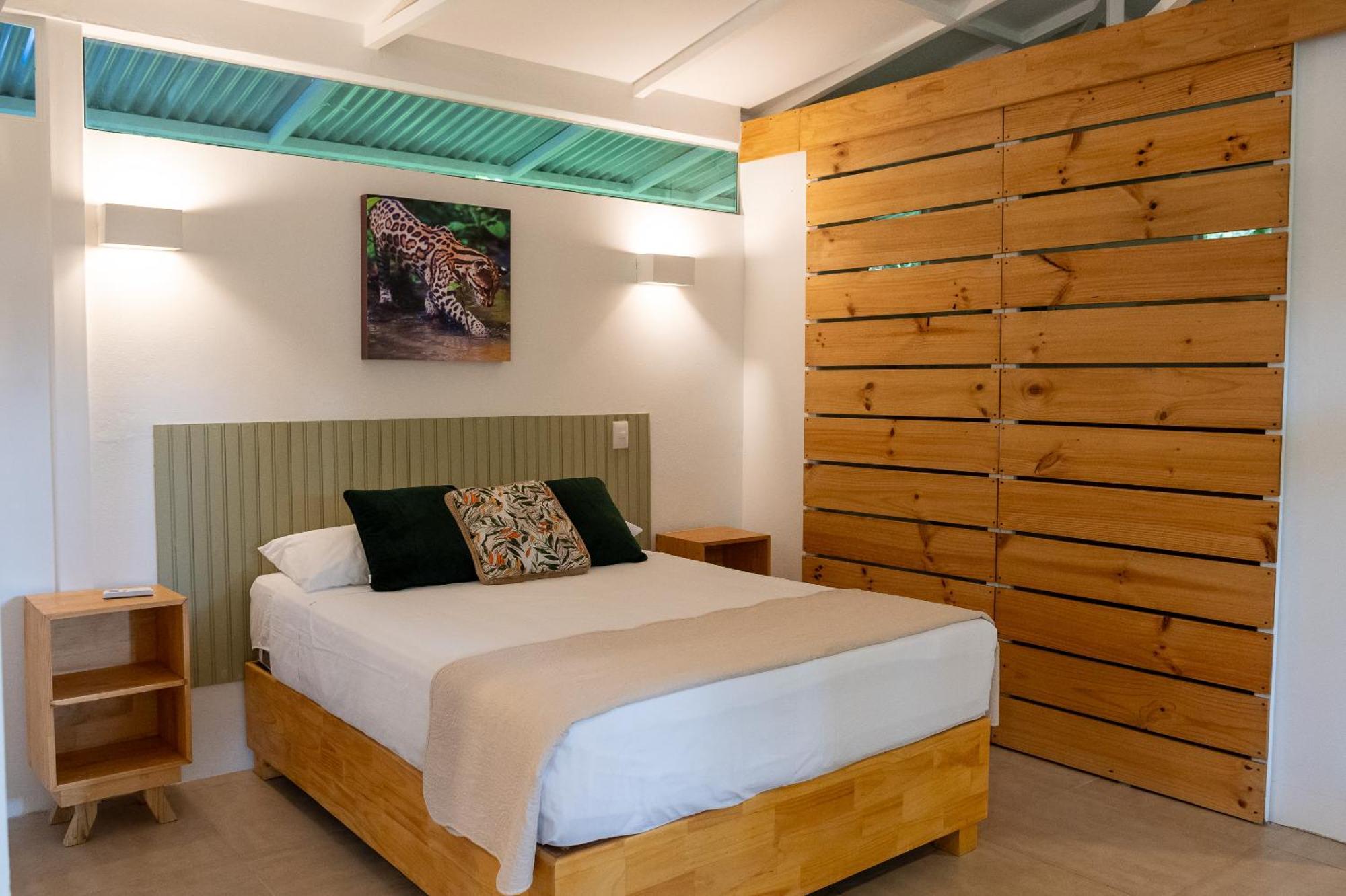 Jaguar Inn Bungalows Puerto Viejo de Talamanca Extérieur photo